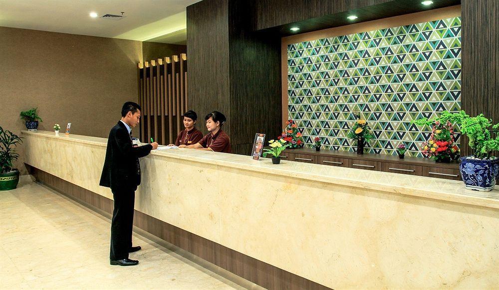 โฮไรซัน โฮเต็ล เปมาตัง เสียนตา Hotel เปอมาตังเสียนตาร์ ภายนอก รูปภาพ