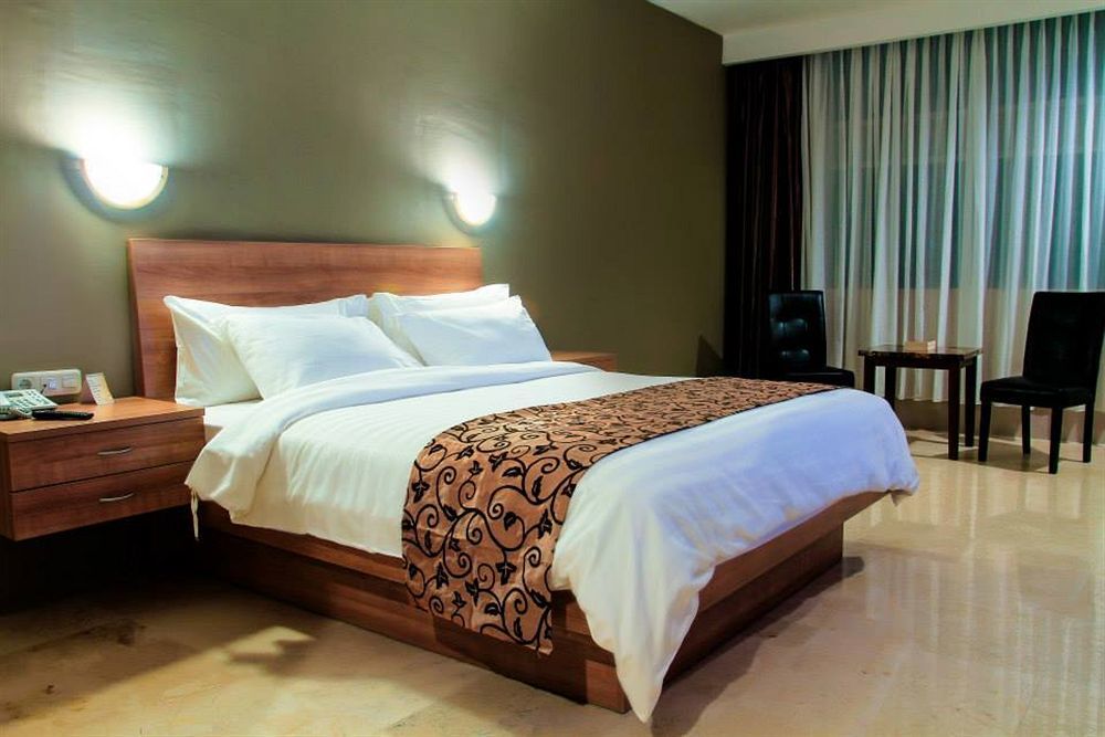 โฮไรซัน โฮเต็ล เปมาตัง เสียนตา Hotel เปอมาตังเสียนตาร์ ภายนอก รูปภาพ