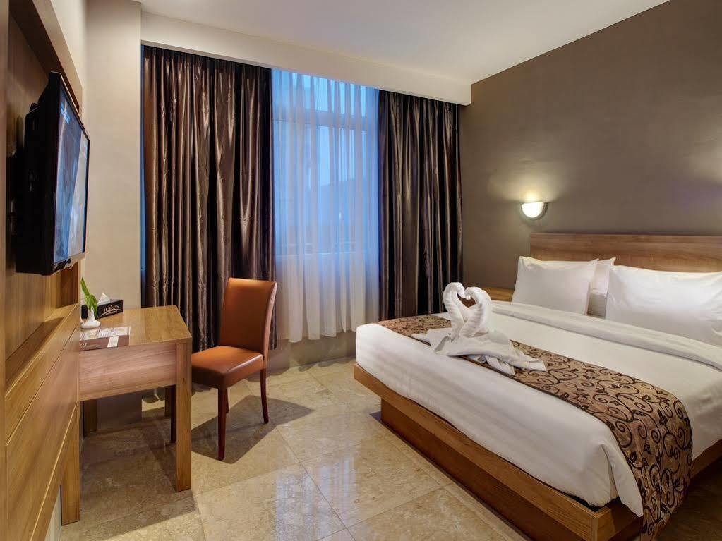 โฮไรซัน โฮเต็ล เปมาตัง เสียนตา Hotel เปอมาตังเสียนตาร์ ภายนอก รูปภาพ